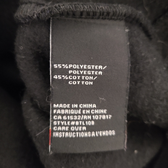 🌟NWOT Brunette the Label Black Crewneck Size S/M - Picture 4 of 4